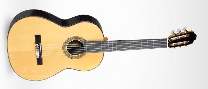 Francisco Esteve 11F Flamenco Spruce - made in Spain